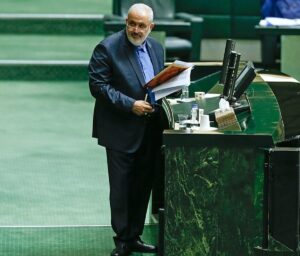 بازگشت به عقب وزیر نیرو با انتخاب معاون جدید آب و آبفا؛ مدیری که بیشترین هدر روی آب را در کارنامه دارد