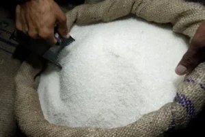 قیمت شکر دوباره گران شد/ شکر رکورد افزایش قیمت را در بازار شکست