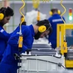 تعهد صنایع به حفظ اشتغال و پیگیری حقوقی مطالبات