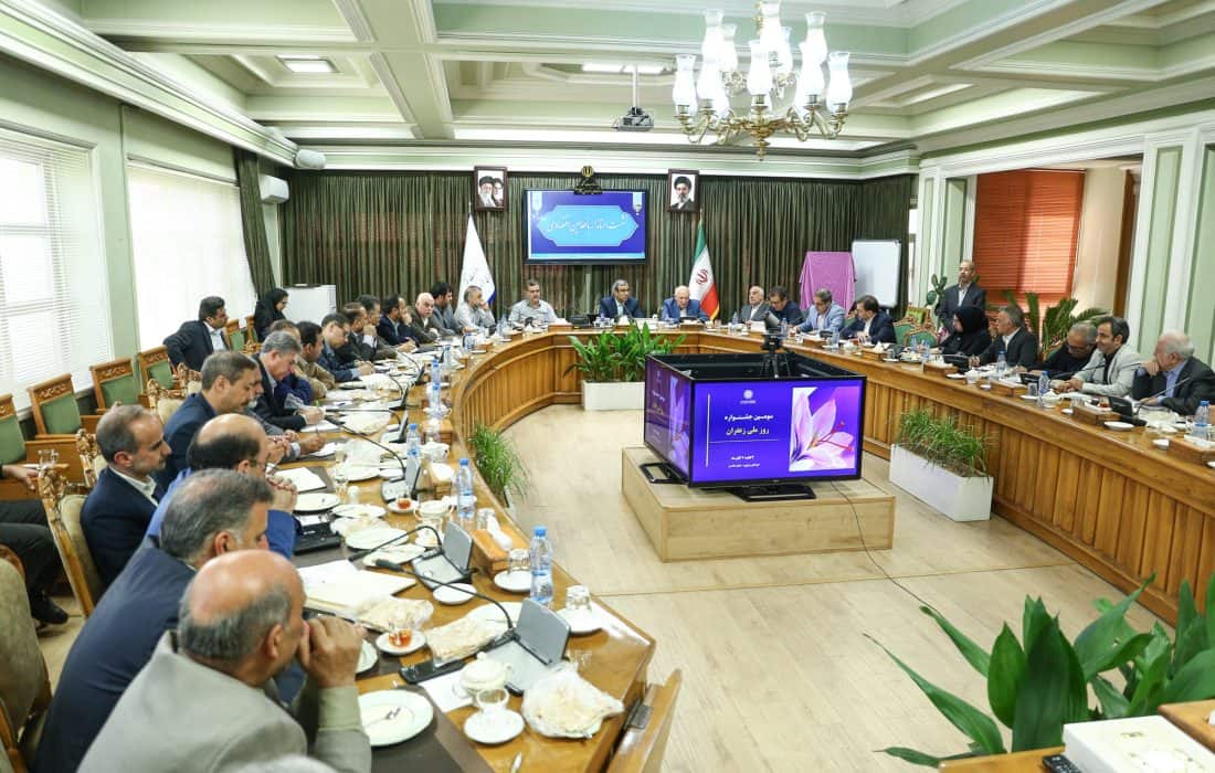 صادرات زعفران ایران تحت فشار؛ از قیمت پایه تا رقابت افغانستان صادرات زعفران ایران زیر فشار؛ از قیمت پایه تا رقابت افغانستان